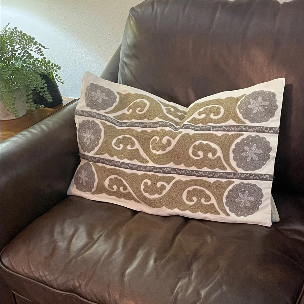 POTTERY BARN Embroidered Textured Suzani Lumbar Pillow Cover